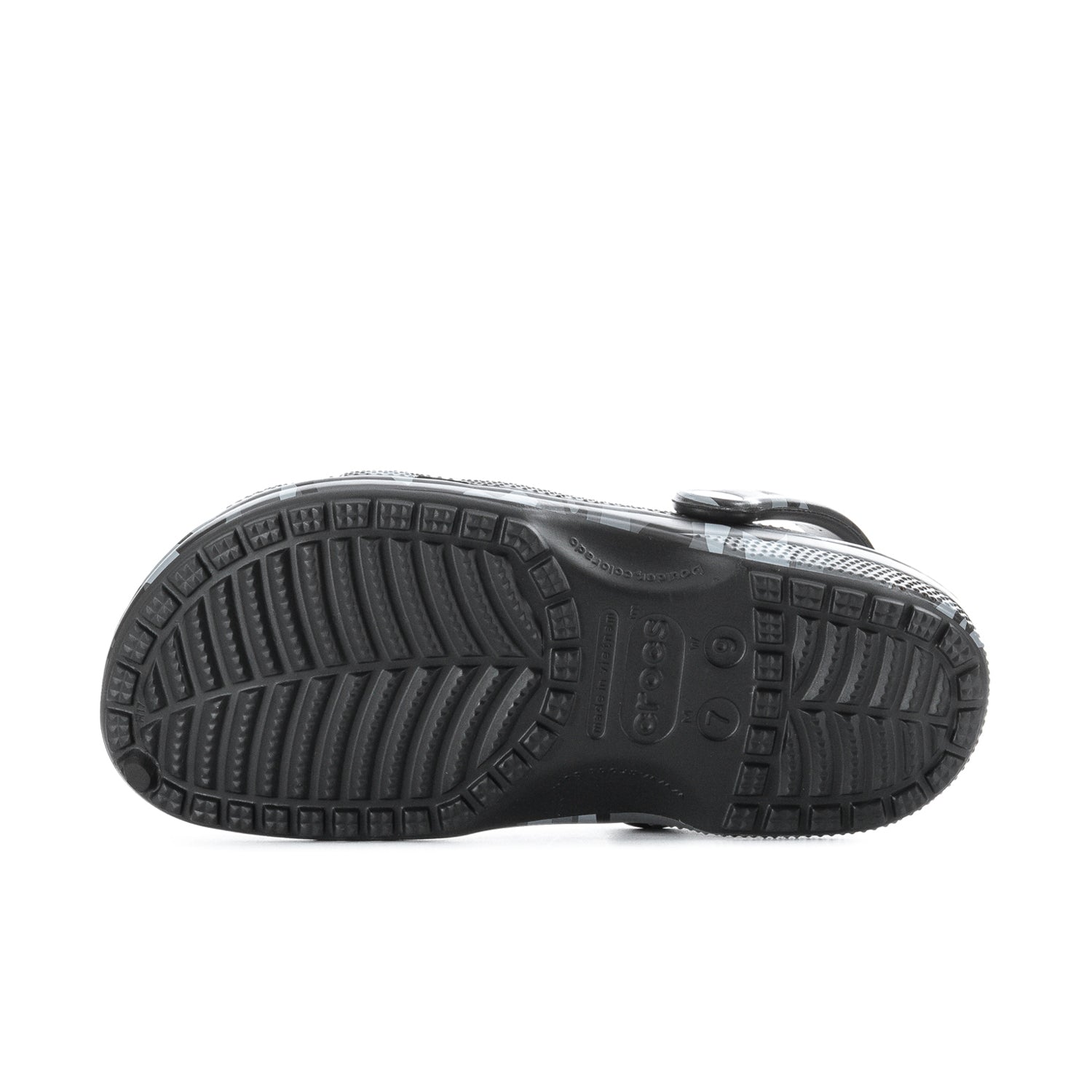 Crocs Men's Camo Classic Clog - Black / Grey