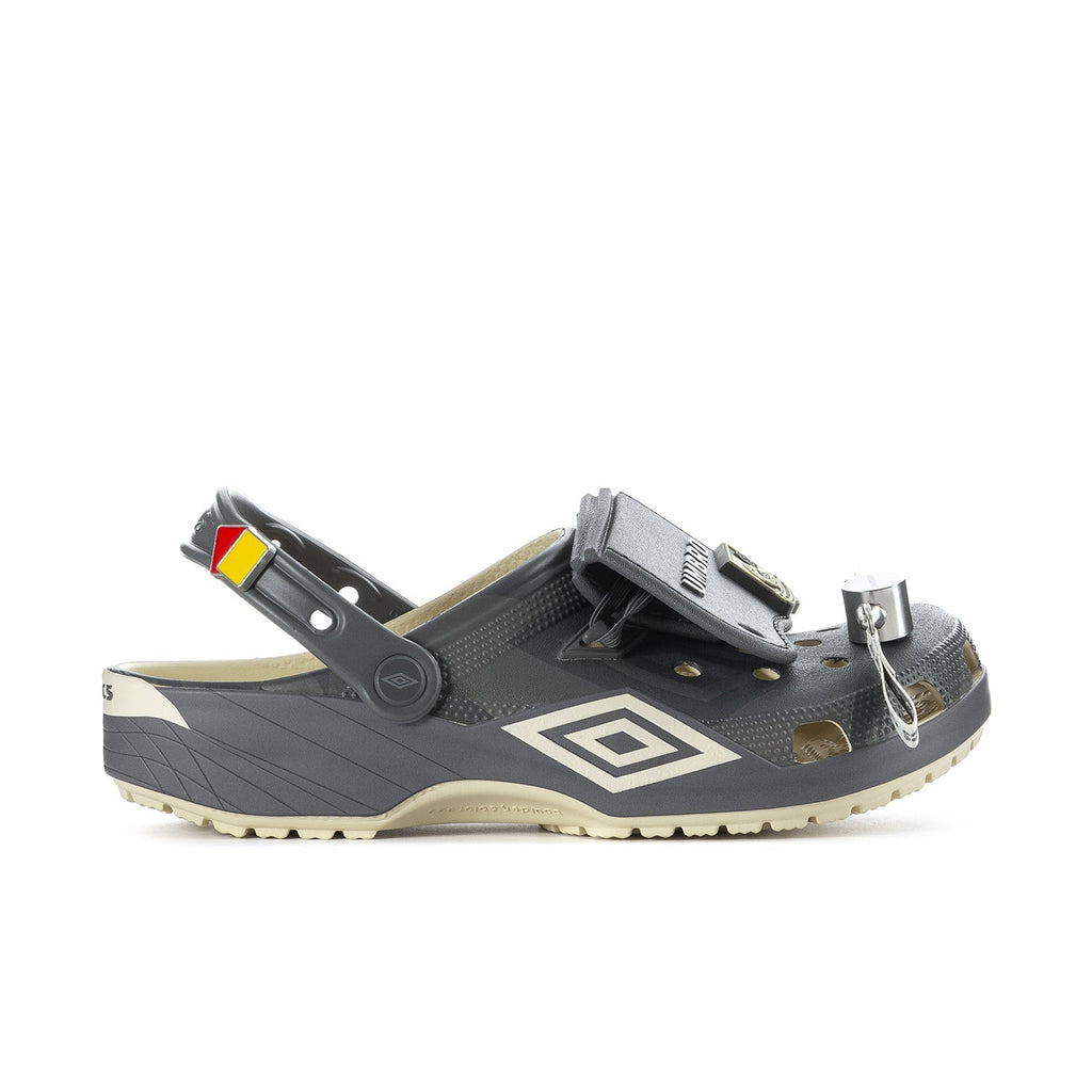 Crocs Men's Umbro Classic Clog - Bone / Slate Grey